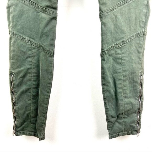 J Brand Houlihan Mid-Rise Skinny Cargo Pants -Distressed Caledon - Picture 5 of 10